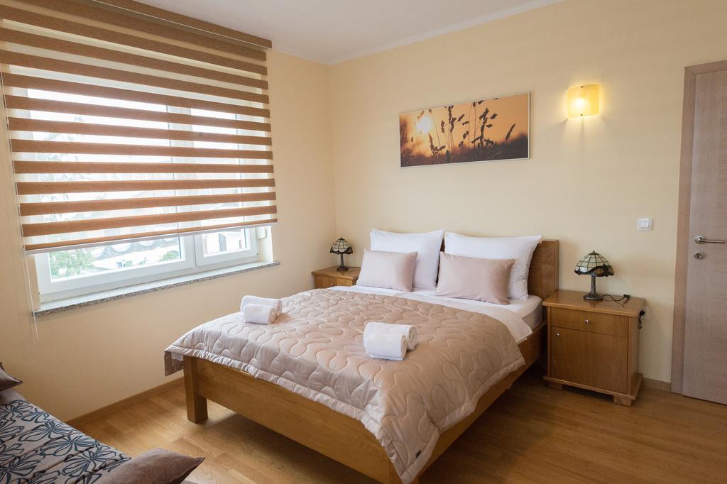 Guest House Gorsic Grosuplje Ngoại thất bức ảnh