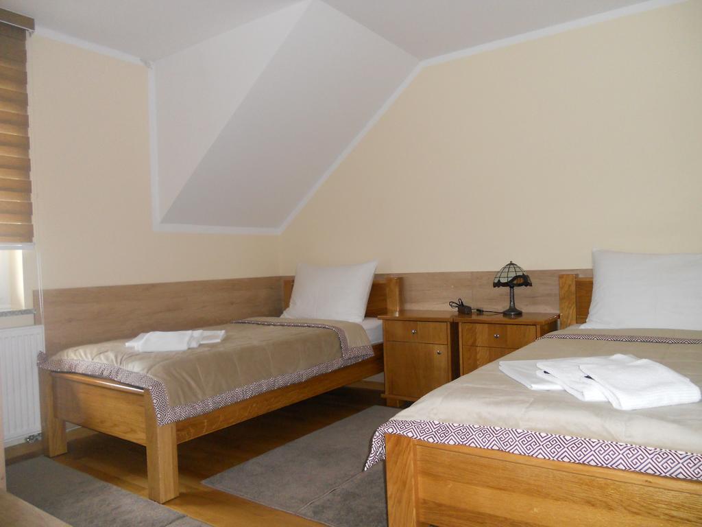 Guest House Gorsic Grosuplje Ngoại thất bức ảnh